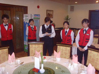 &ldquo;愛崗敬業(yè),優(yōu)質(zhì)服務(wù)&rdquo;主題活動(dòng)在后勤